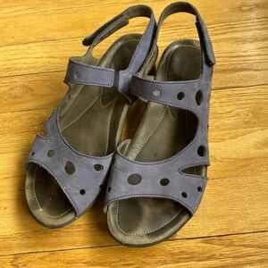 MEPHISTO blue cutout sandals low wedge size 38 comfort shoes US 8
